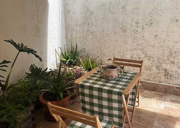 Апартаменты De *